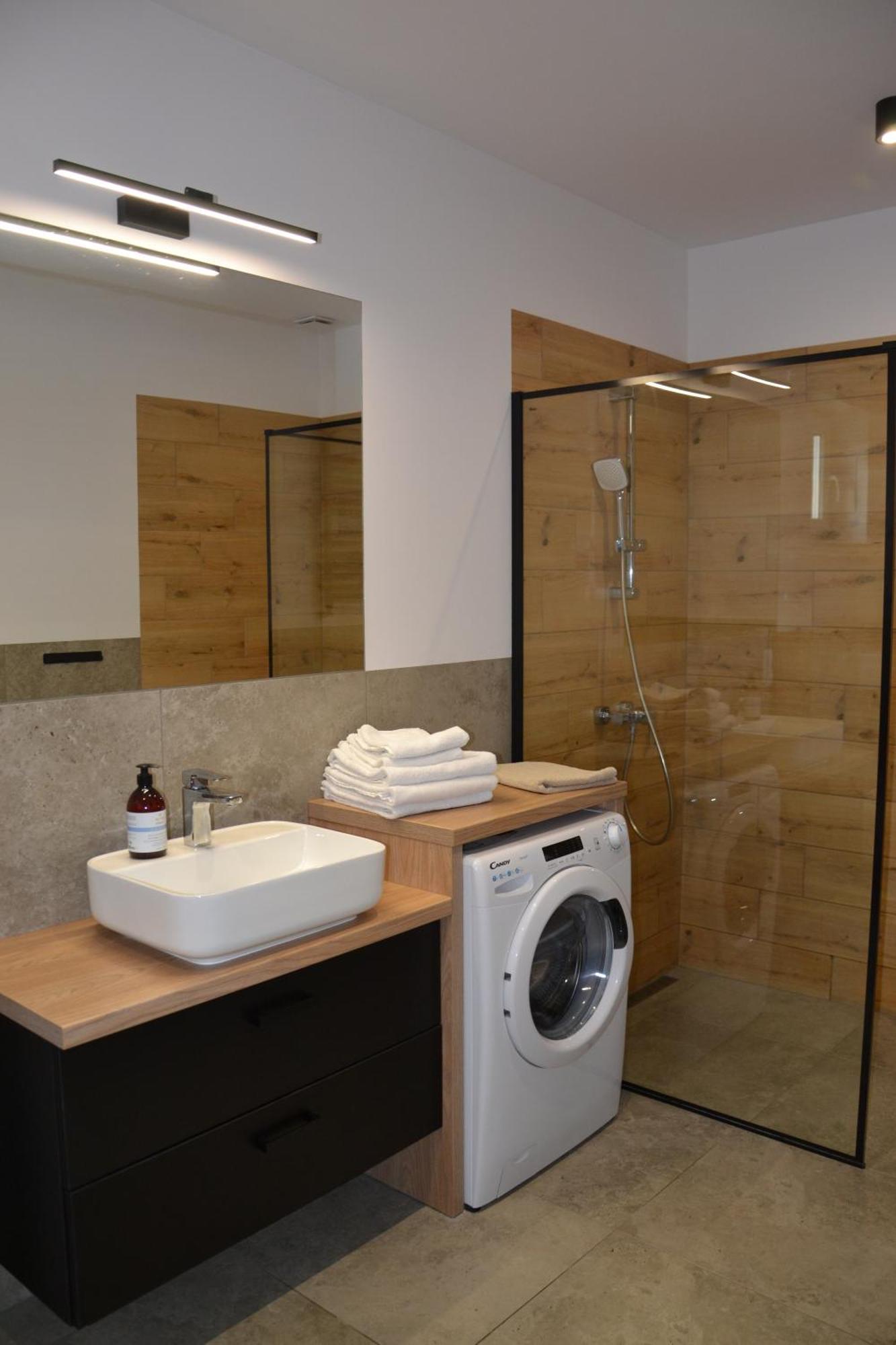 Apartamenty Na Ceglanej Oswiecim Ngoại thất bức ảnh