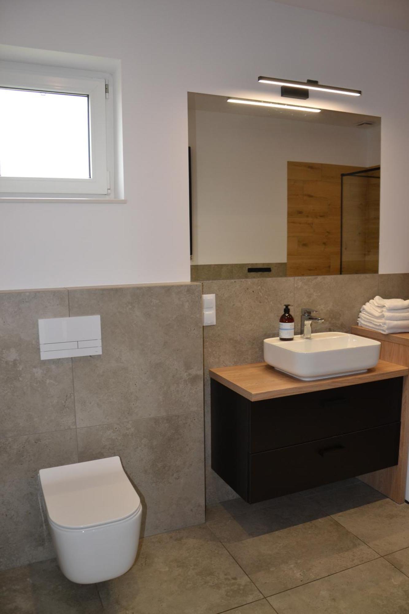 Apartamenty Na Ceglanej Oswiecim Ngoại thất bức ảnh