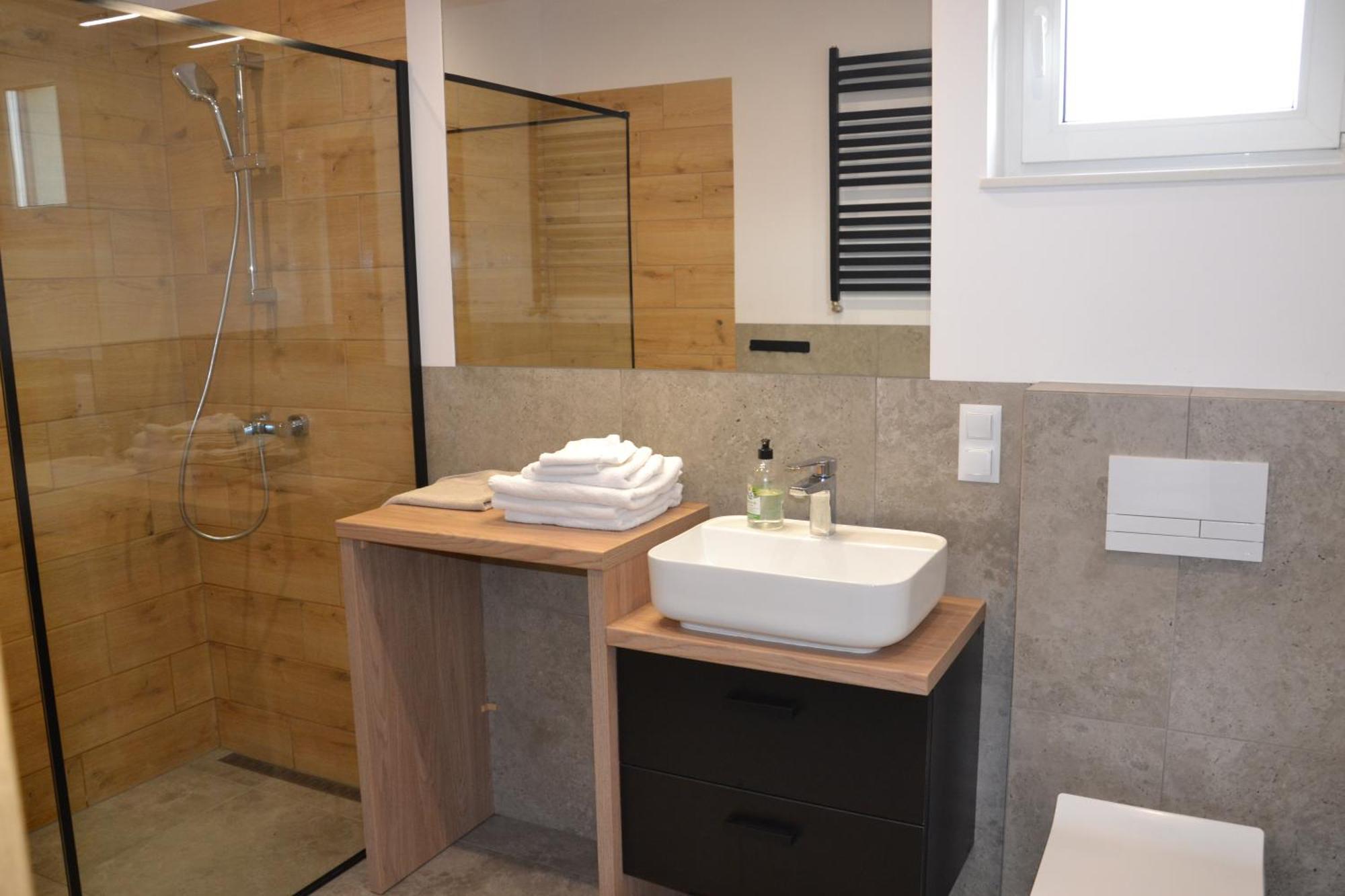 Apartamenty Na Ceglanej Oswiecim Ngoại thất bức ảnh